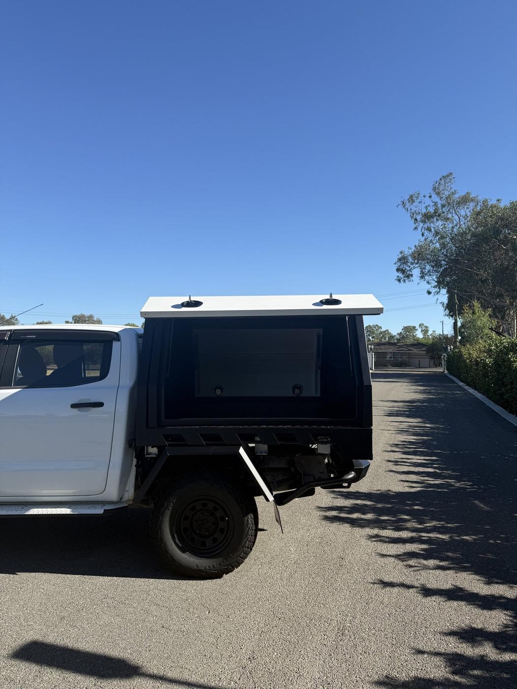 Ranger black tray & canopy: canopy door open